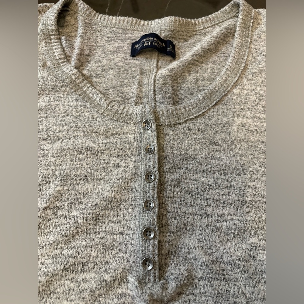 Abercrombie & Fitch Y2K Women’s  Gray Long Sleeve Top Size Small Preppy, 90s - Picture 7 of 12